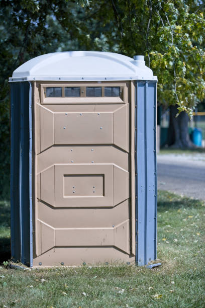 Portable restroom solutions in Cresaptown, MD